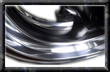 Alu Politur. Mit unserem einzigartigen Verfahren gl&auml;nzt das Aluminium wie Chrom. Nur noch sch&ouml;ner. Hier geht&acute;s zu einer kleinen Bildergalerie.