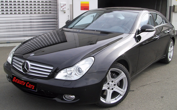 Intenisver Tiefenglanz. 