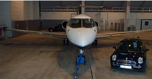 Flugzeug frisch versiegelt, der Mini vor 2,5 Jahren.